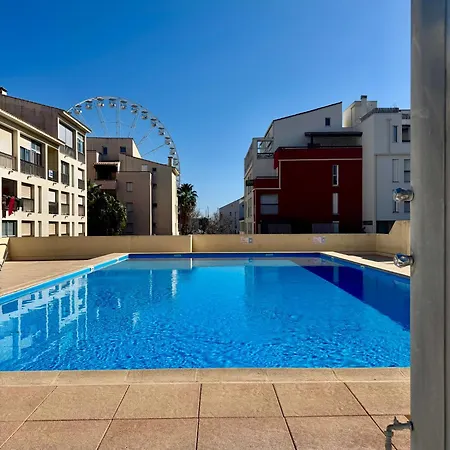Eclat Safran - Port -parking - Piscine - Histoire De Cles * Agde